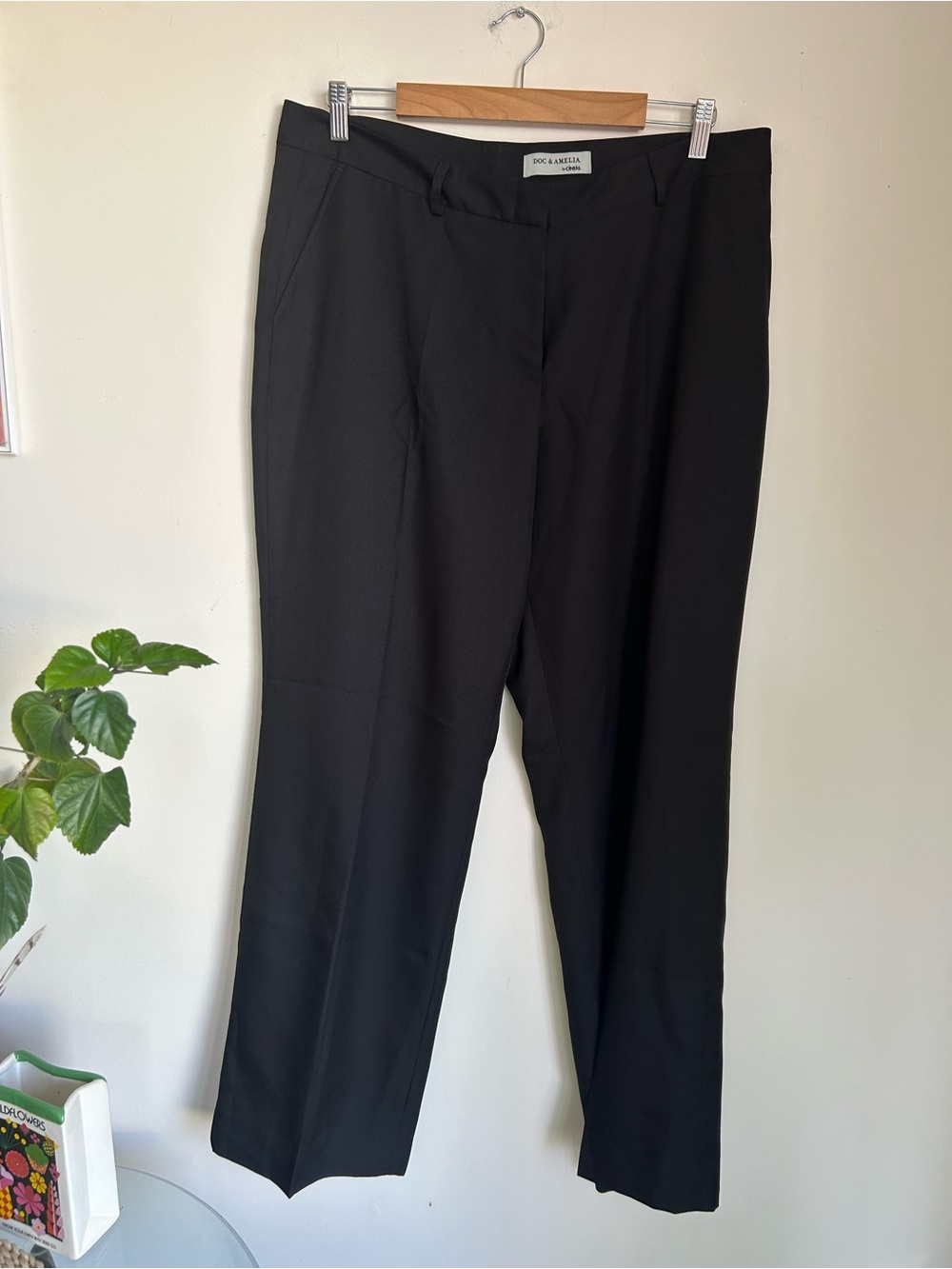 Doc and Amelia  Black Straight-Leg Dress Pants